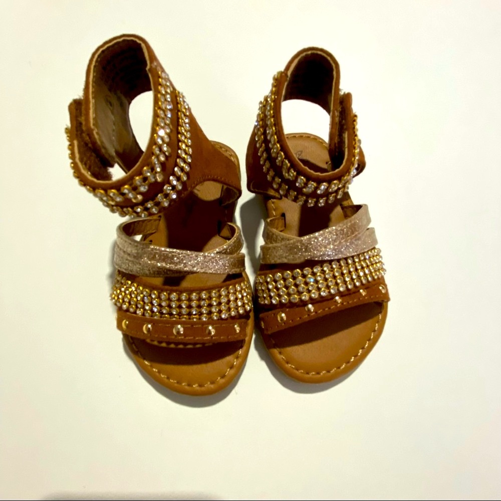 NWOT Self Esteem Girls Sandal Size 5